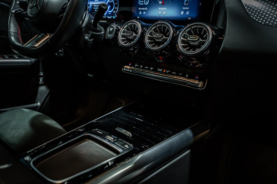 Mercedes EQA250+ AMG Advance 5d
