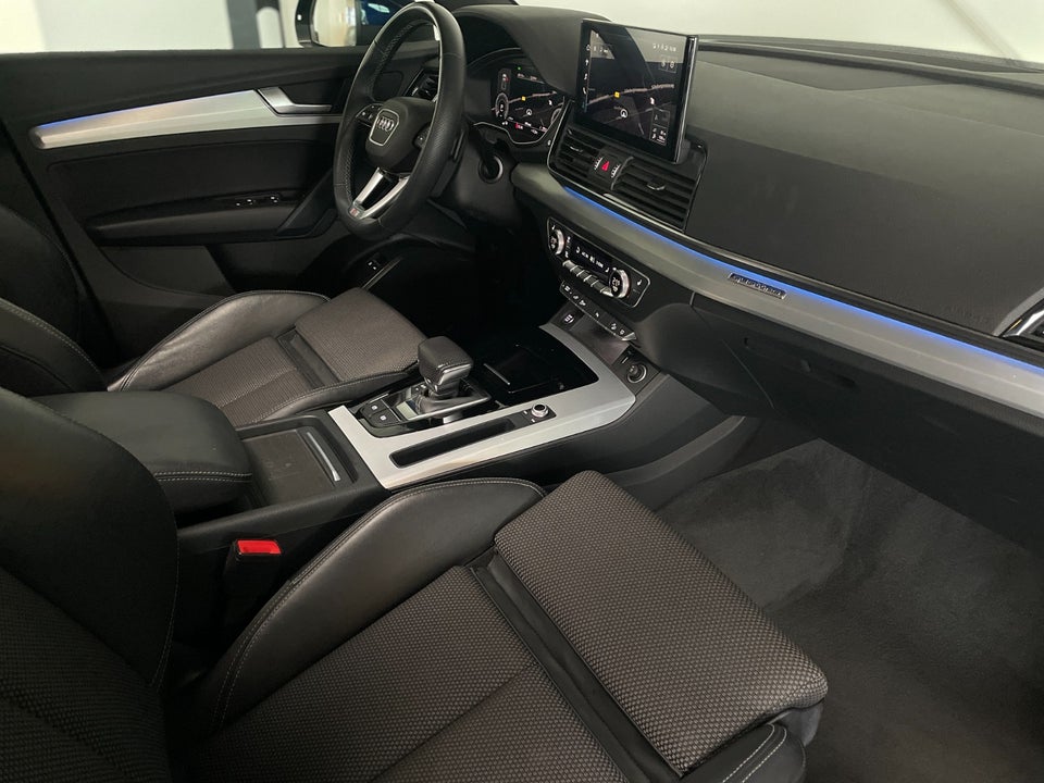 Audi Q5 55 TFSi e S-line quattro S-tr. 5d