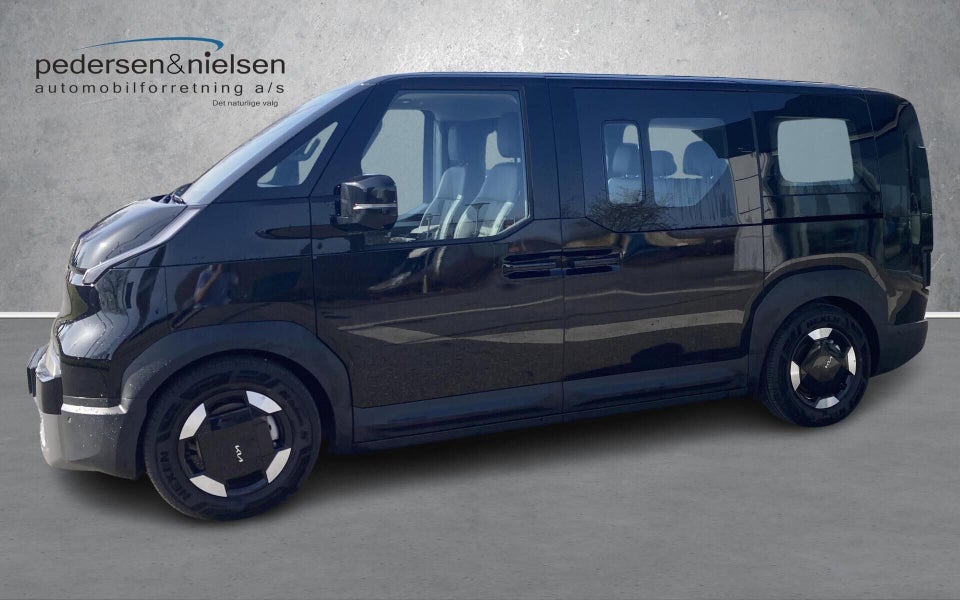 Kia PV5 71 Long Range Upgrade 5d