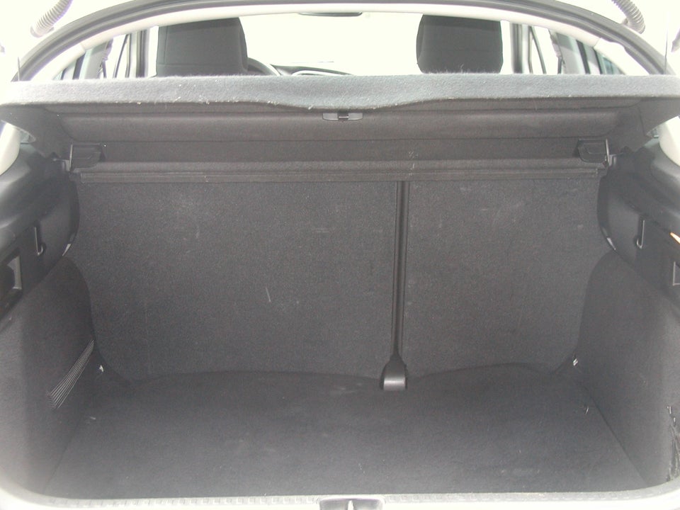 Citroën C4 1,6 HDi 90 Seduction 5d