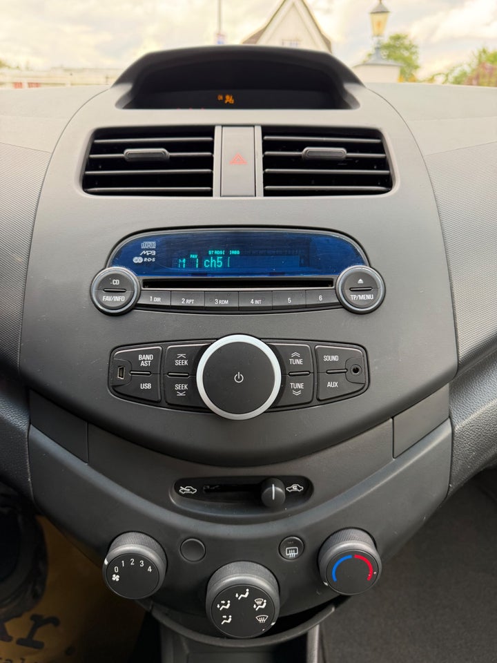 Chevrolet Spark 1,0 LS 5d