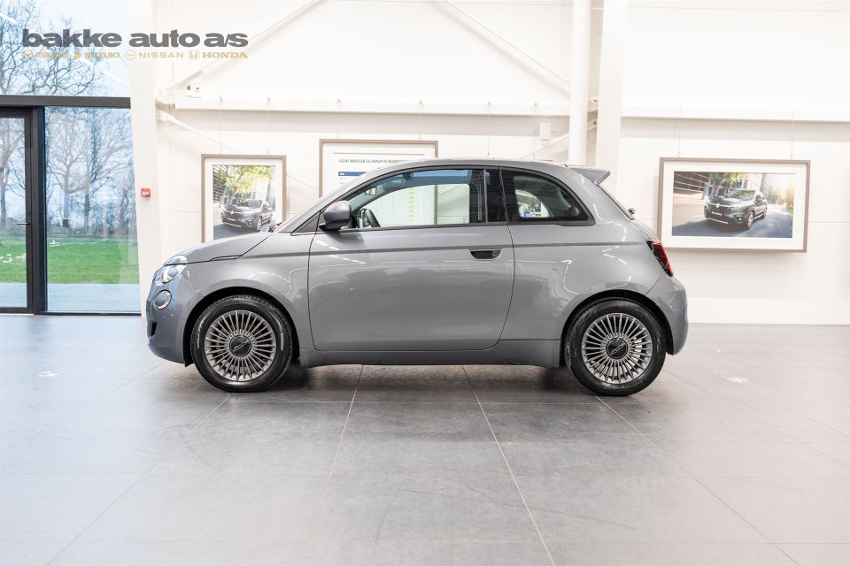 Fiat 500e 42 Icon 3d