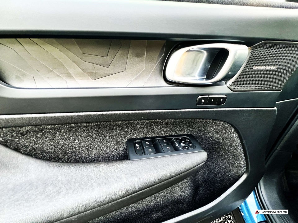 Volvo C40 P6 ReCharge Ultimate 5d