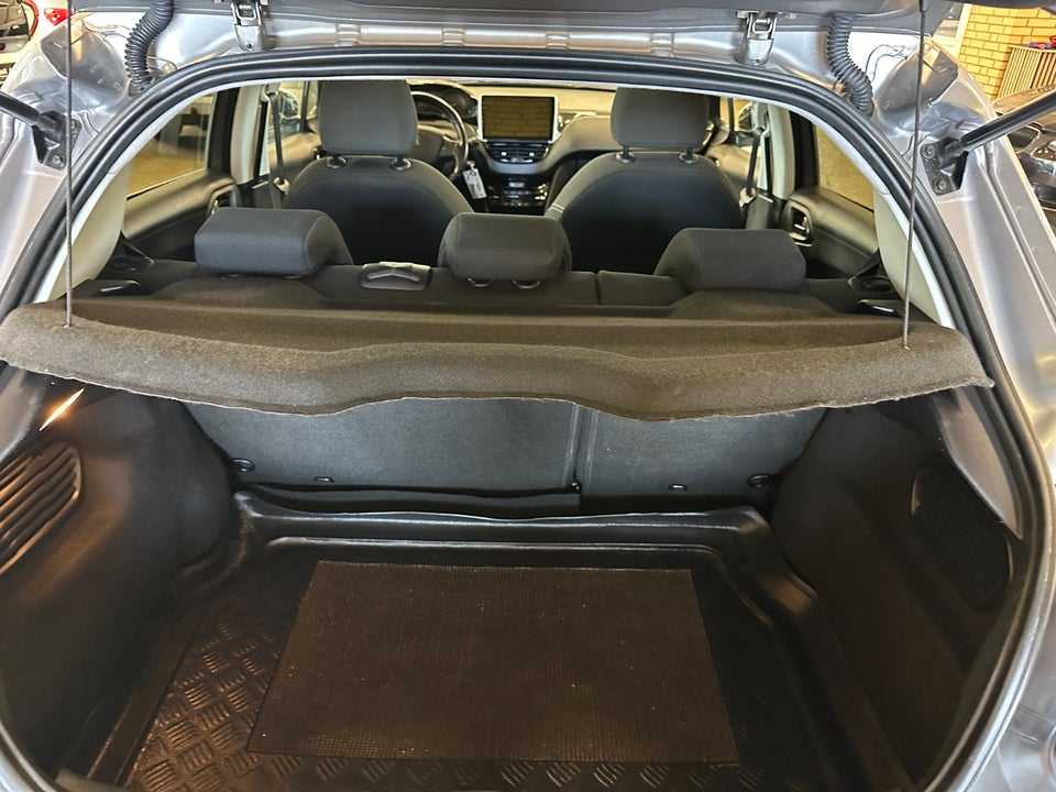 Peugeot 208 1,2 PureTech 82 Allure+ 5d
