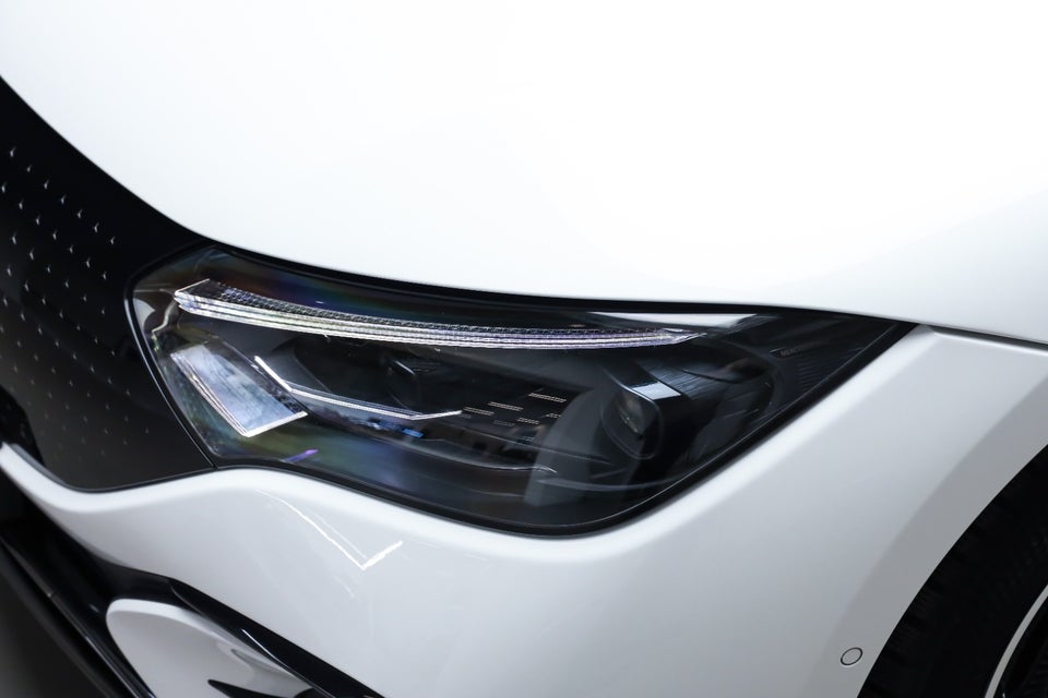 Mercedes EQE350 AMG Line Premium 4d