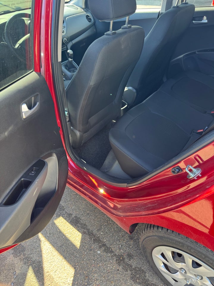 Hyundai i10 1,0 Trend 5d