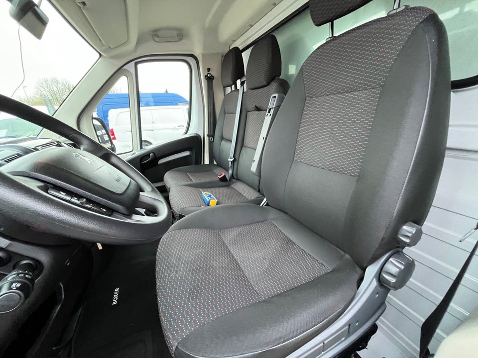 Peugeot Boxer 335 2,2 BlueHDi 165 L2 Plus Alukasse