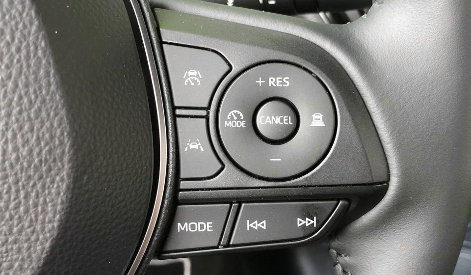 Toyota Corolla 1,8 Hybrid Style Touring Sports e-CVT 5d