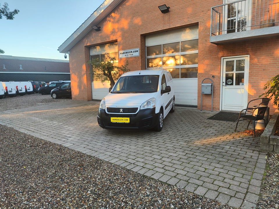 Peugeot Partner 1,6 BlueHDi 75 L1 Flex Van 5d