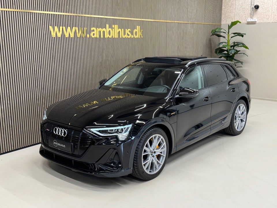 Audi e-tron 55 S-line quattro 5d