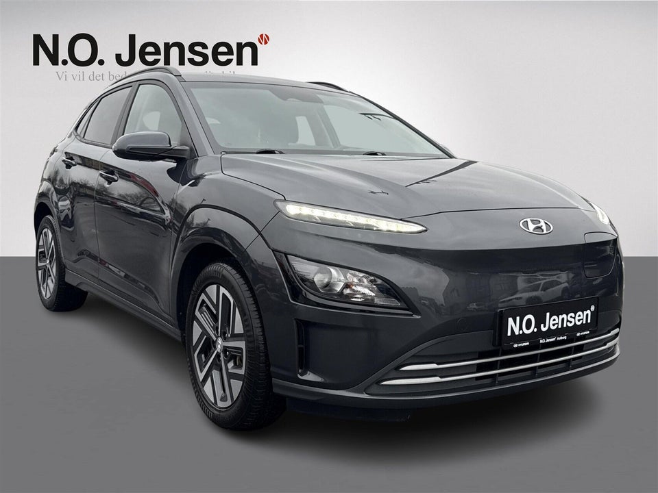 Hyundai Kona 39 EV Essential 5d