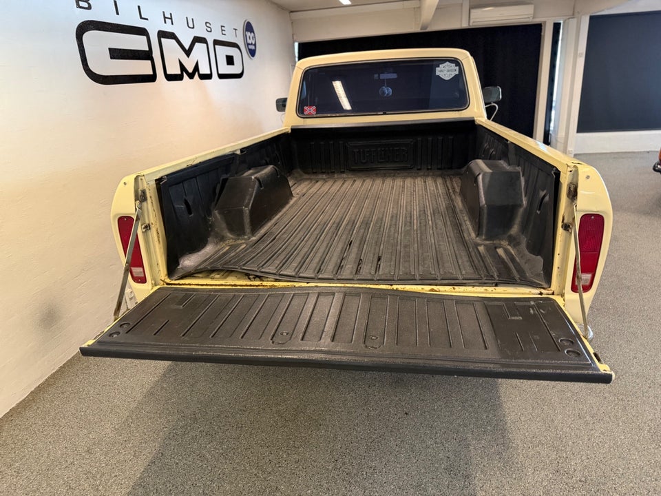 Ford F-150 5,0 Custom aut. 2d