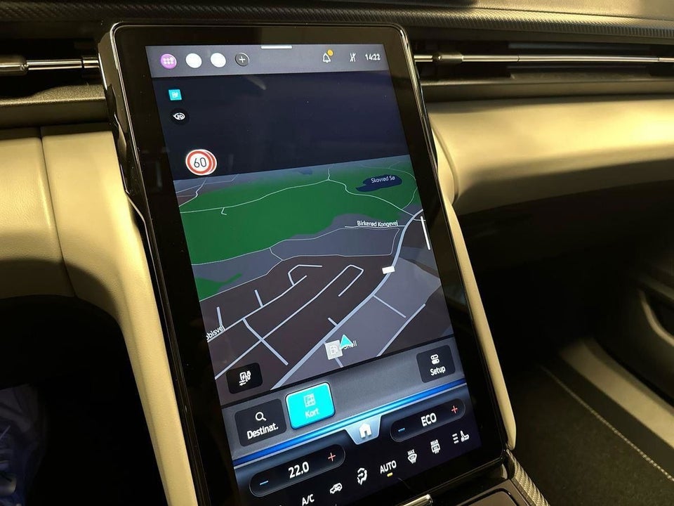 Ford Explorer 82 Premium Extended Range 5d