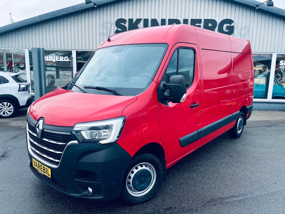 Renault Master IV T33 2,3 dCi 150 L2H2 Kassevogn
