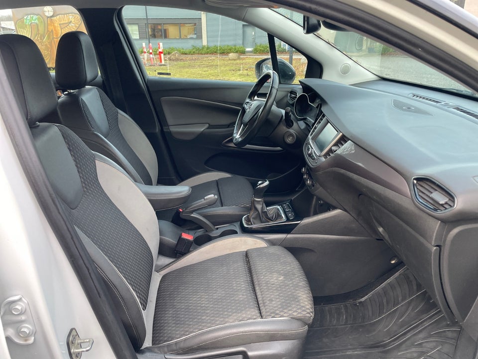 Opel Crossland X 1,2 Enjoy Special 5d