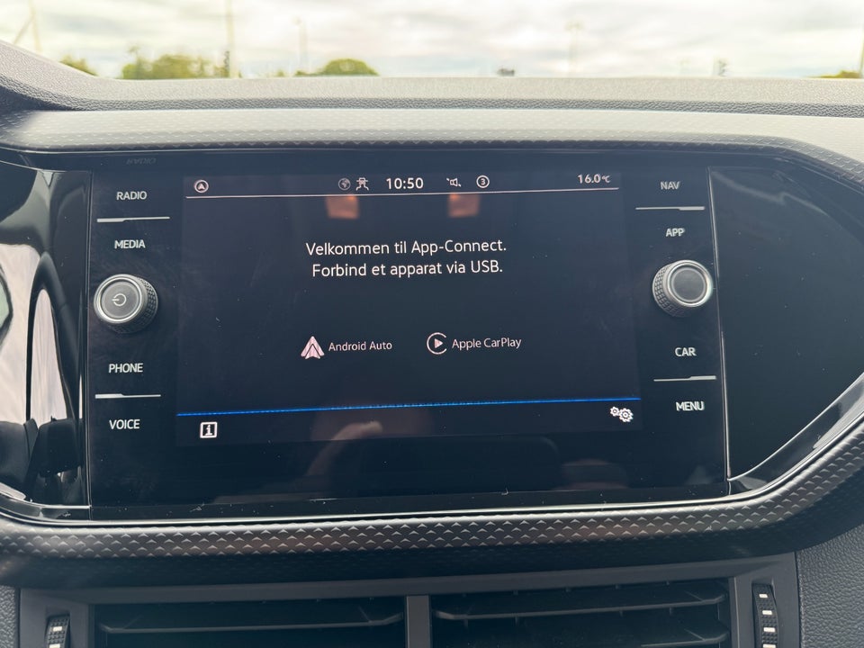 VW T-Cross 1,0 TSi 110 Life DSG 5d