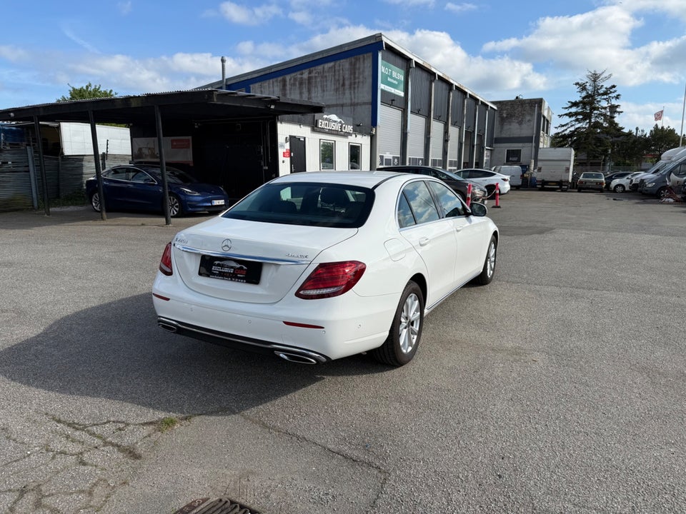 Mercedes E220 d 2,0 aut. 4Matic 4d