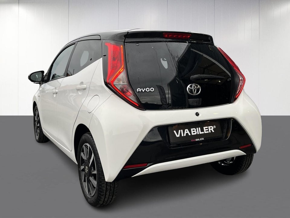 Toyota Aygo 1,0 VVT-i x-cite 5d