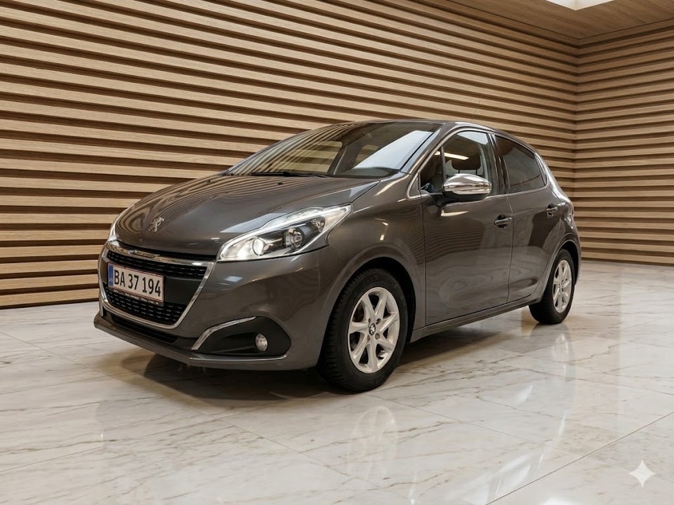 Peugeot 208 1,6 BlueHDi 100 Selection Sky 5d