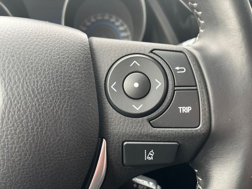 Toyota Auris 1,8 Hybrid H2 Style Touring Sports CVT 5d