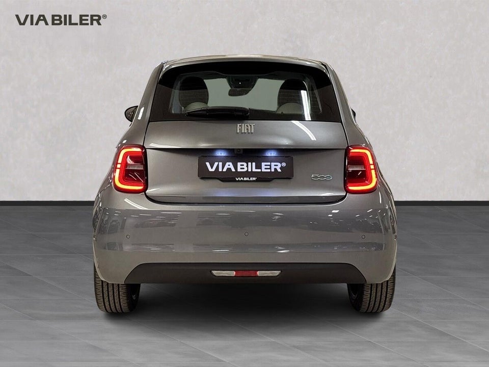 Fiat 500e 42 la Prima by Bocelli 3d