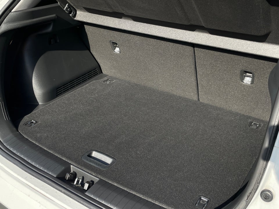 Hyundai Kona 64 EV Premium 5d