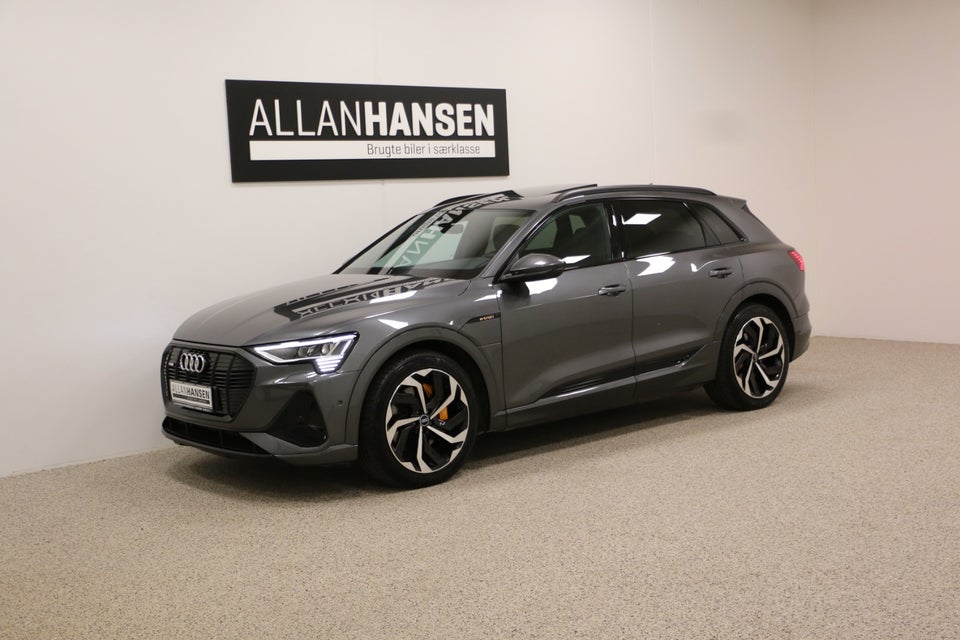 Audi e-tron 55 S-line quattro 5d