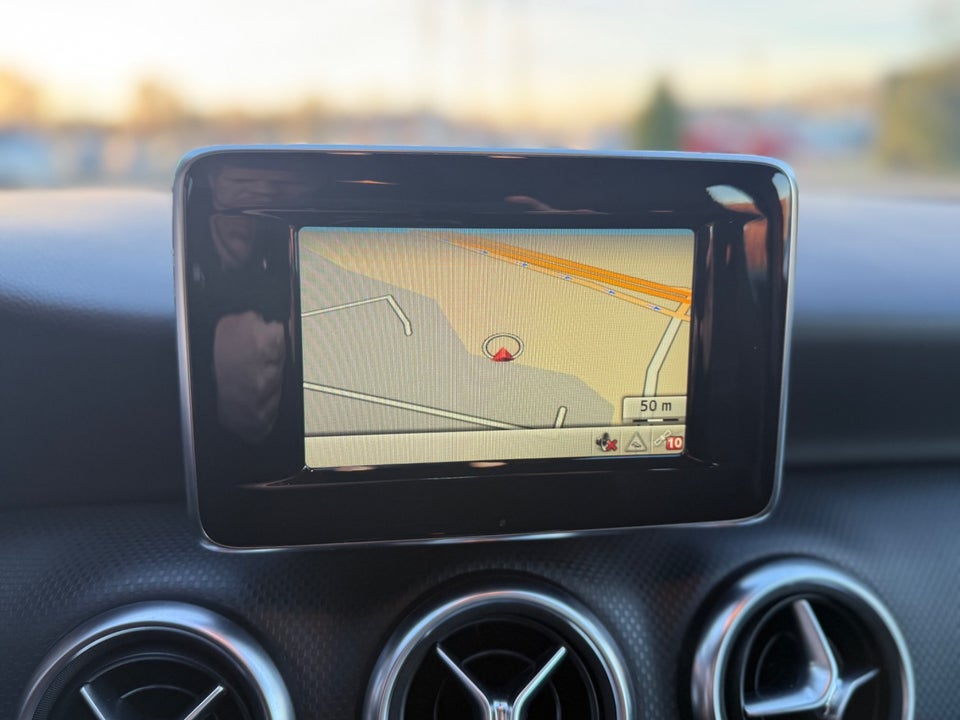 Mercedes A200 2,2 CDi Urban 5d