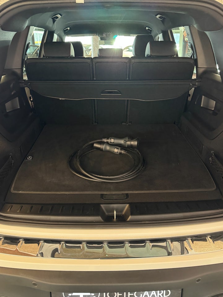 Mercedes EQB250+ AMG Line Advance Plus 5d