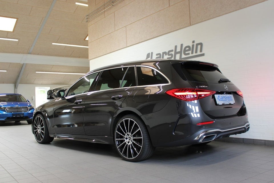 Mercedes C300 e 2,0 AMG Line stc. aut. 5d