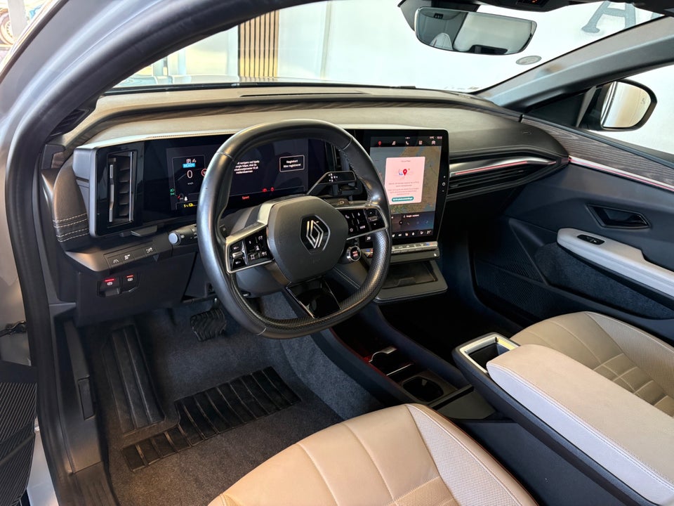 Renault Megane E-Tech 60 Iconic 5d