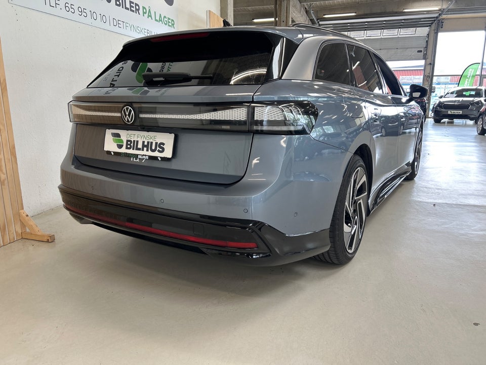 VW ID.7 77 Pro Tourer 5d