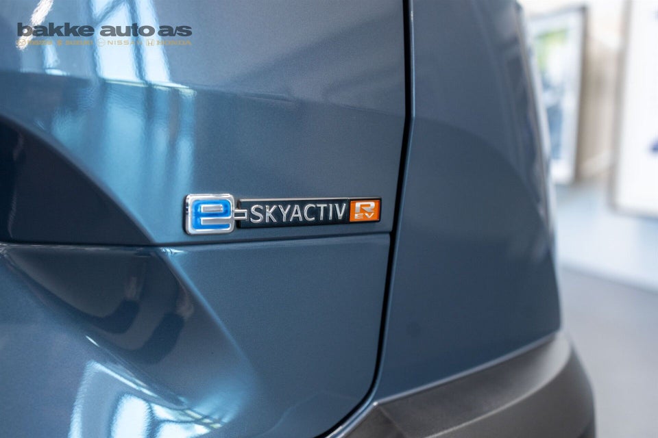 Mazda MX-30 0,8 e-SkyActiv R-EV Makoto 5d