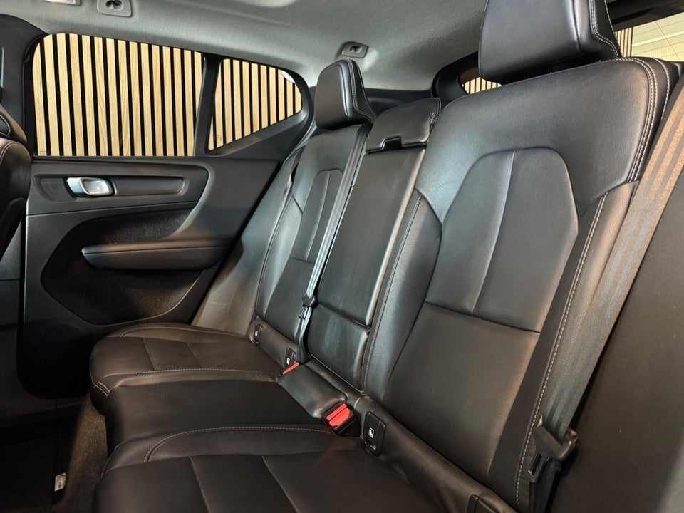 Volvo XC40 2,0 D4 190 Inscription aut. AWD 5d