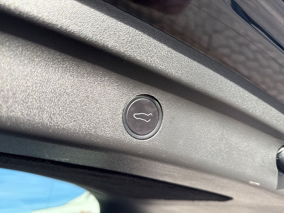 Tesla Model Y Performance AWD 5d