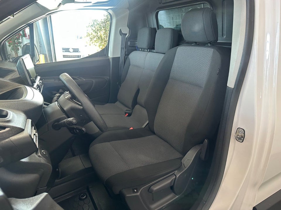 Peugeot Partner 1,5 BlueHDi 100 L1V1 Plus Van