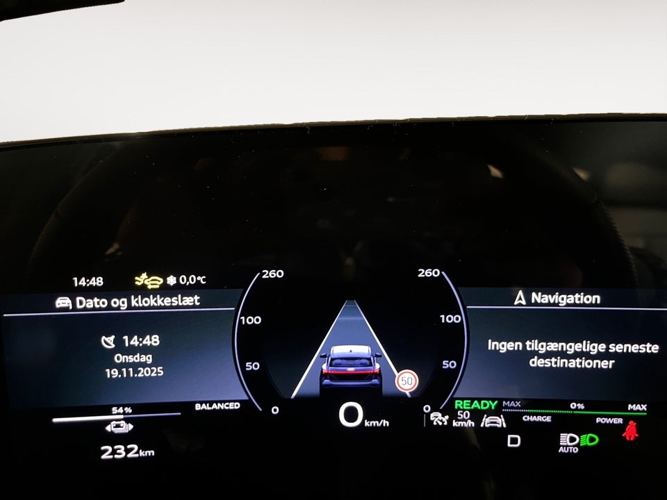 Audi Q6 e-tron S-line quattro 5d