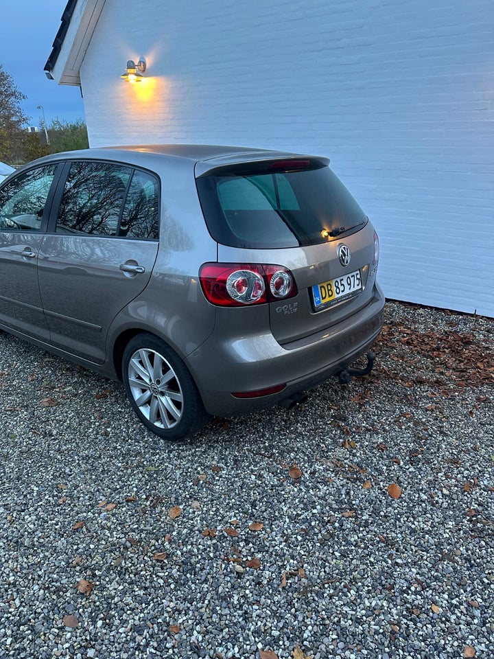 VW Golf Plus 2,0 TDi Comfortline DSG Van 5d