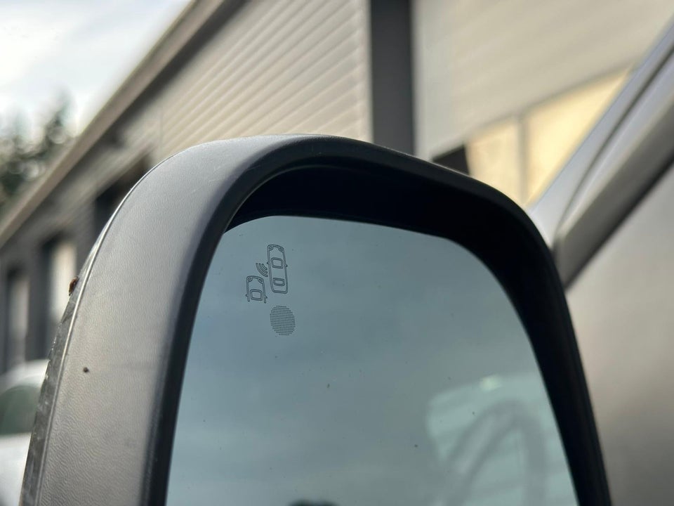 Peugeot Expert 2,0 BlueHDi 122 L2 Premium EAT8 Van