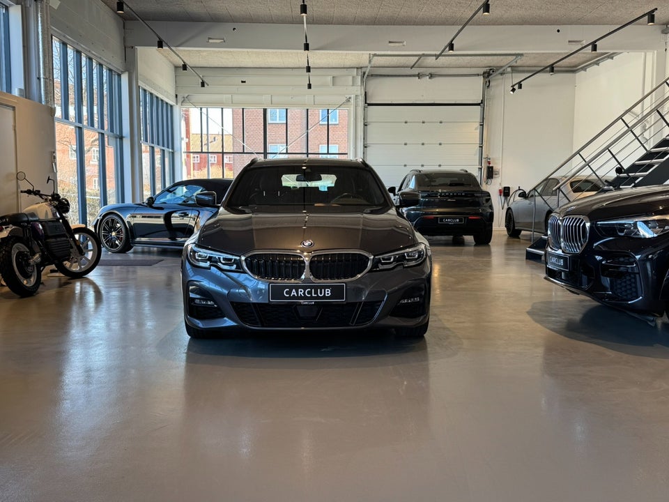 BMW 330e 2,0 Touring M-Sport aut. 5d