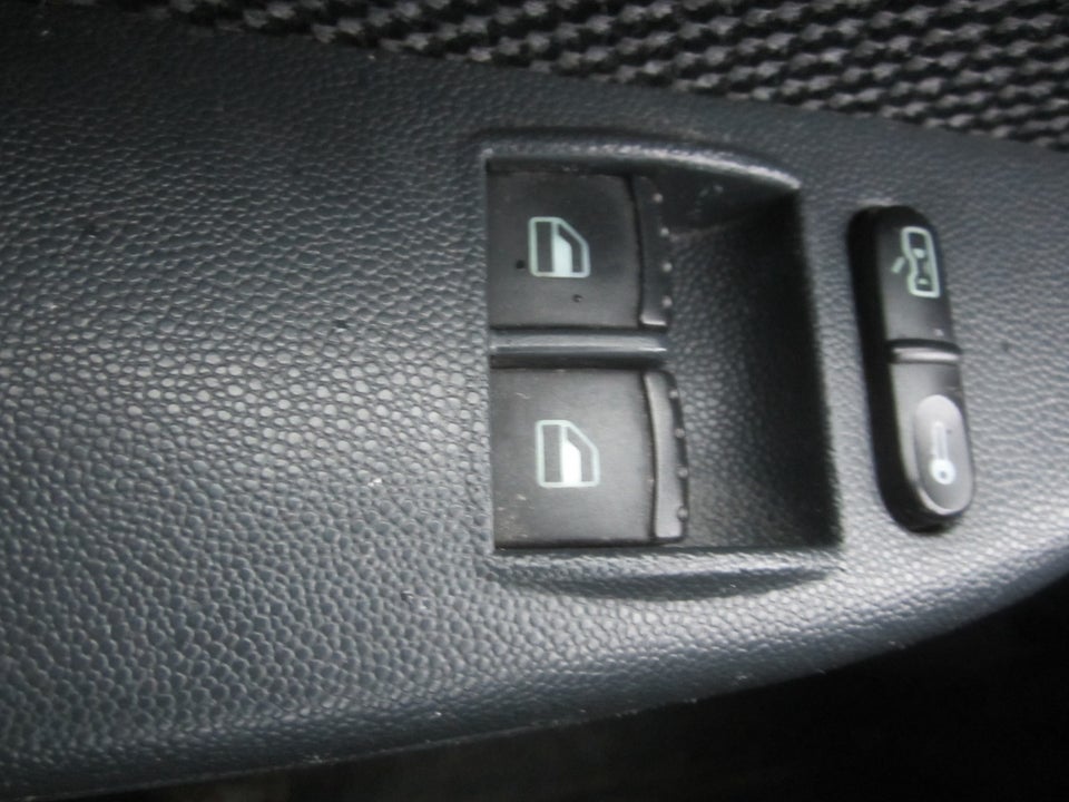 Skoda Fabia 1,2 12V Ambiente 5d