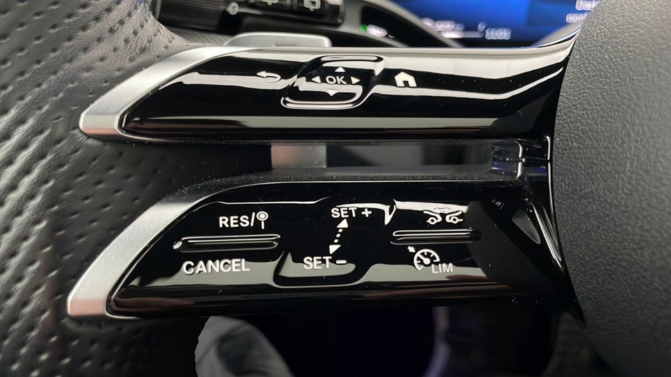 Mercedes GLC300 e 2,0 AMG Line aut. 4Matic 5d