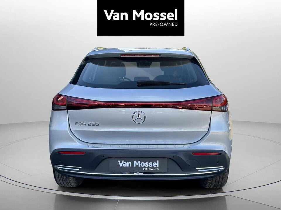 Mercedes EQA250 Progressive 5d