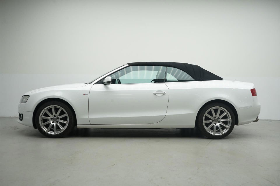 Audi A5 2,0 TFSi 211 Cabriolet Multitr. 2d