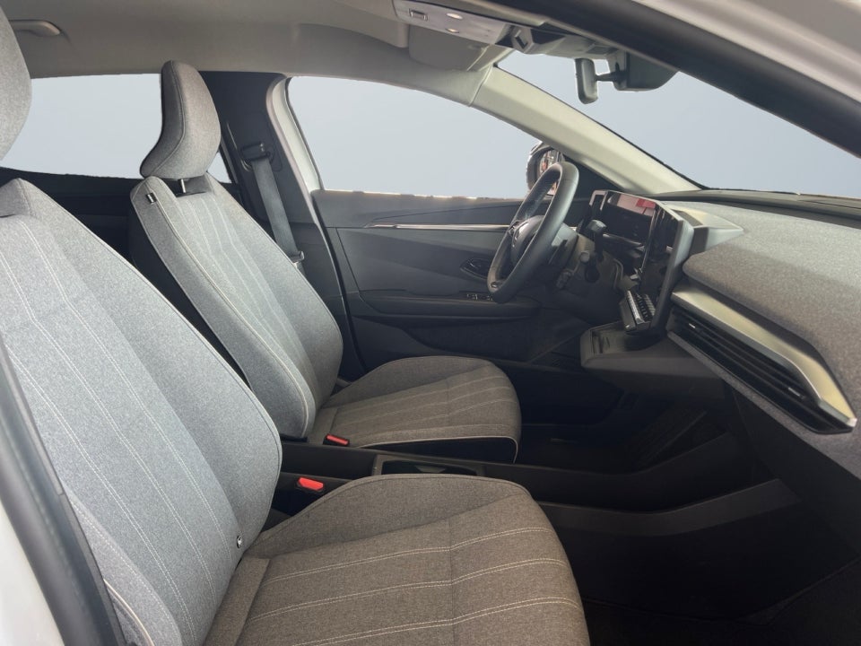 Renault Megane E-Tech 40 Equilibre 5d