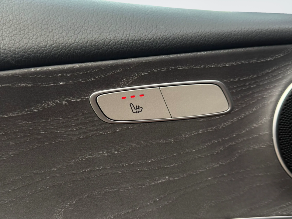 Mercedes E300 de 2,0 AMG Line aut. 4d