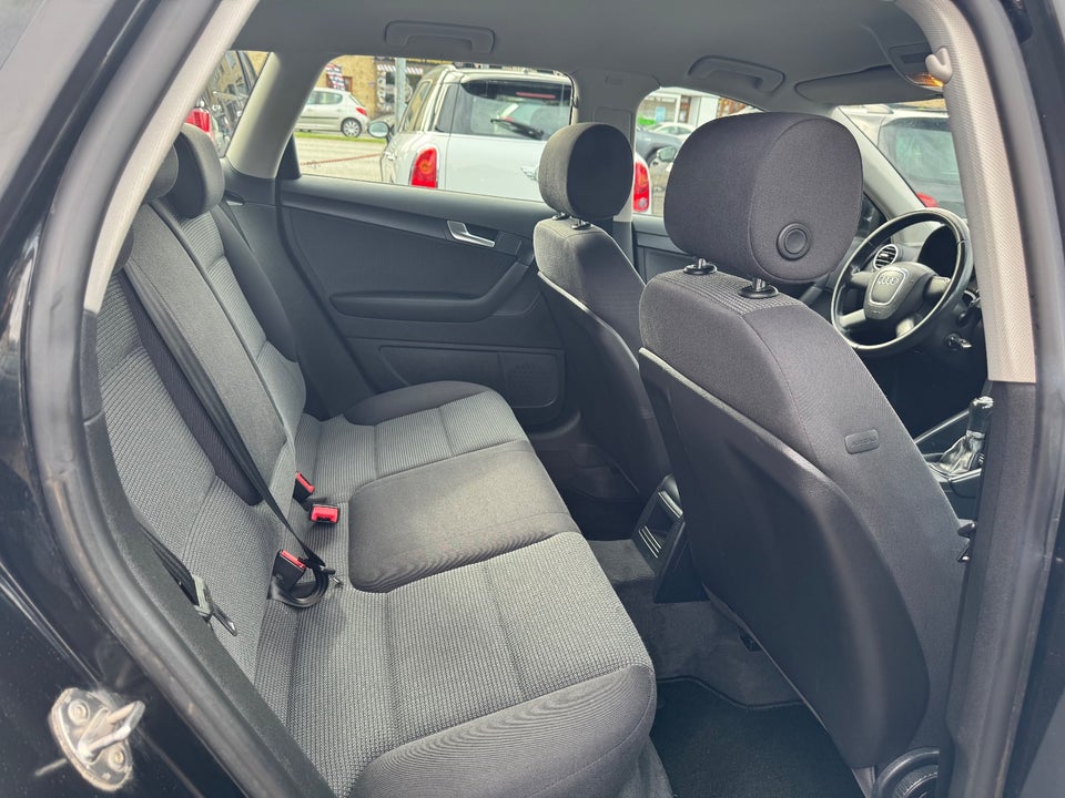 Audi A3 1,4 TFSi Ambiente Sportback 5d