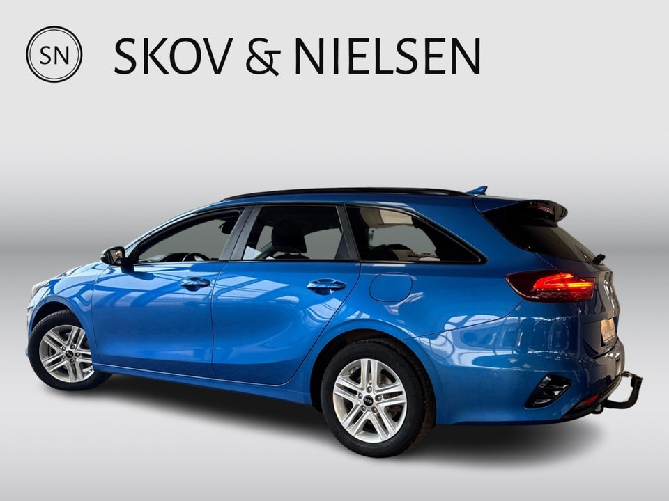 Kia Ceed 1,6 CRDi 136 Intro Edition SW DCT 5d