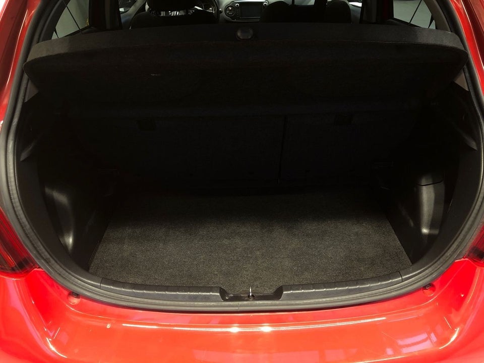 Toyota Yaris 1,5 Hybrid H2 Style e-CVT 5d