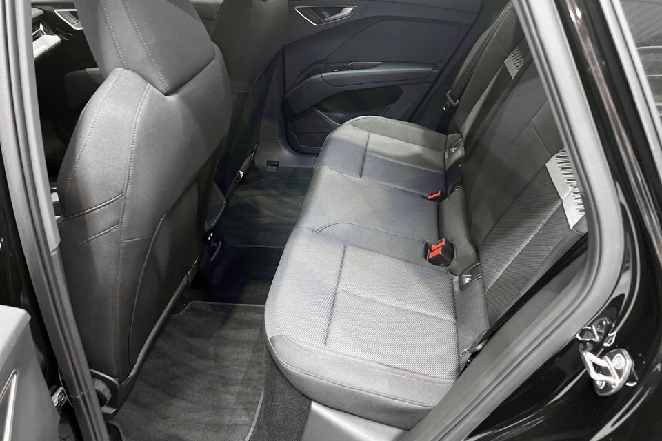 Audi Q4 e-tron 45 Progress 5d